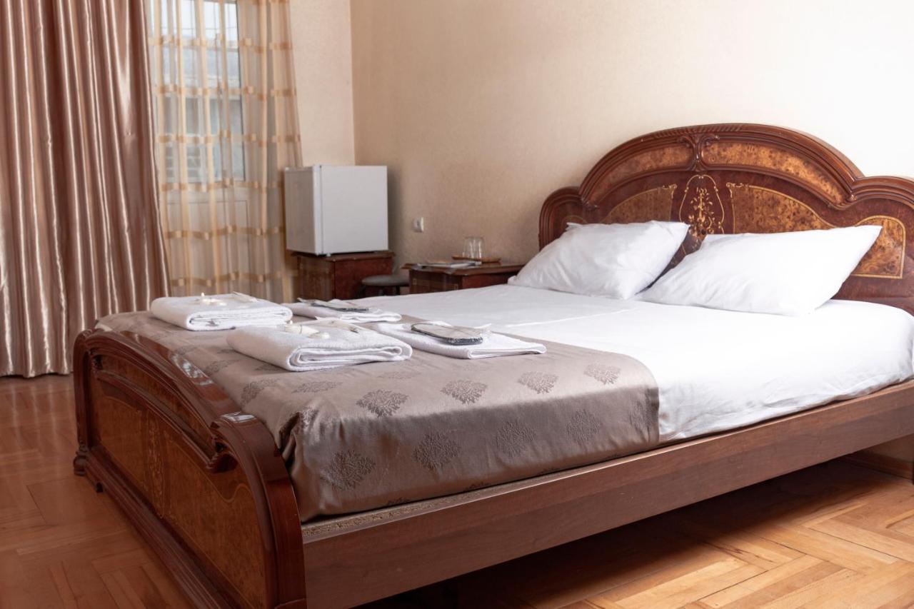 Hotel 125 Tbiliszi Kültér fotó